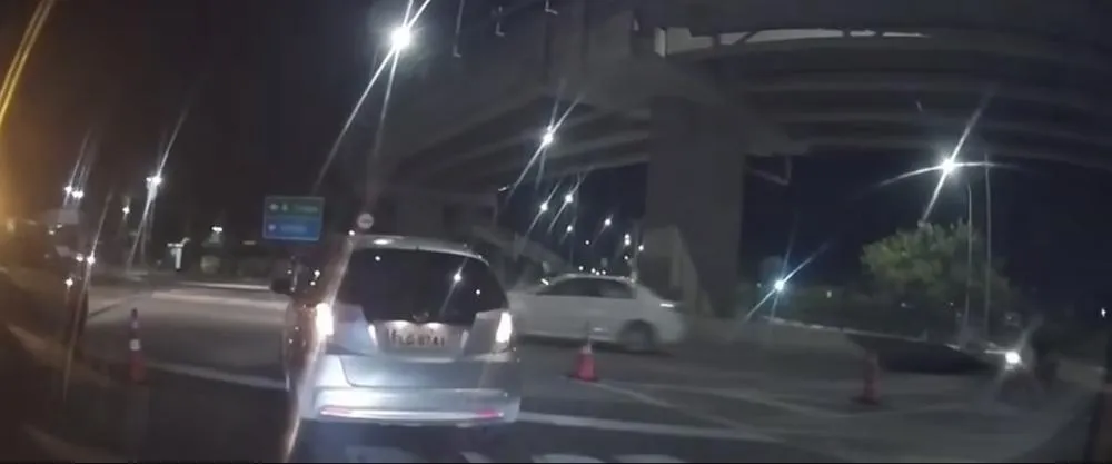 Viatura do Detran e veículo de passeio se envolveram em colisão no km 83 da Rodovia dos Tamoios, em Caraguatatuba; ninguém ficou ferido.